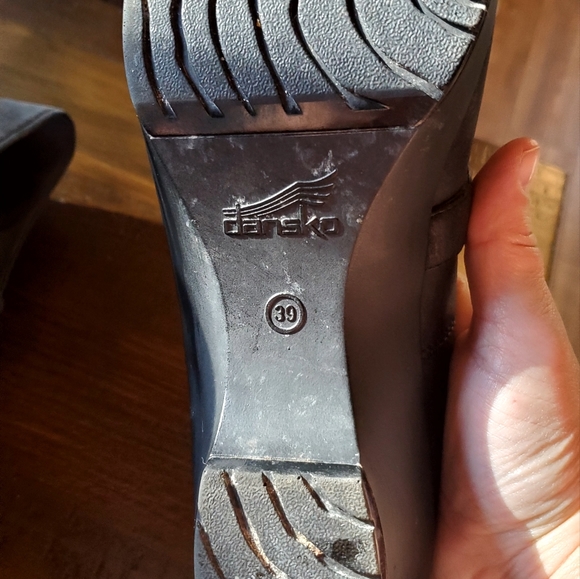 Shoes - Picture 3 of 3